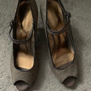 Brown peep toe heels 👠 11 W